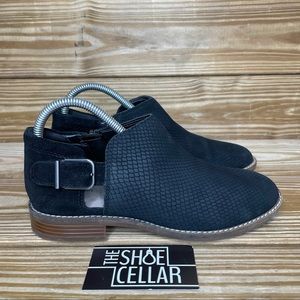 Clarks Women’s 7 Ankle Booties Leather Suede Black Ankle Boot